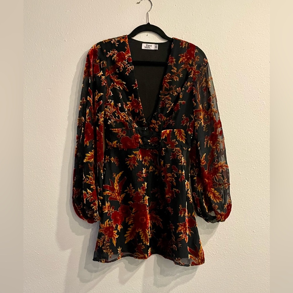 Burnout velvet dress black and red sz xs